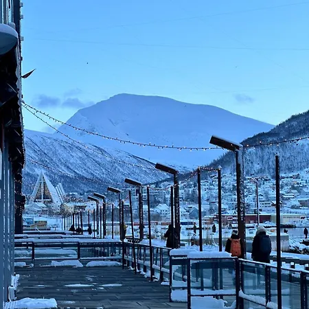 Aurora View With Free Parking * 트롬쇠