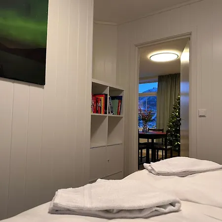 Aurora View With Free Parking