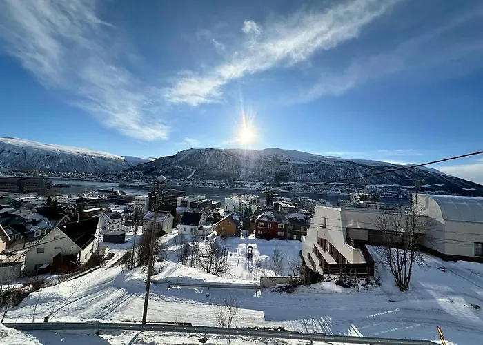 Aurora View With Free Parking *