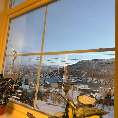 Aurora View With Free Parking Appartement